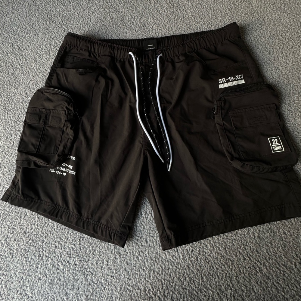 SMOKE RISE Nylon Utility Short Black